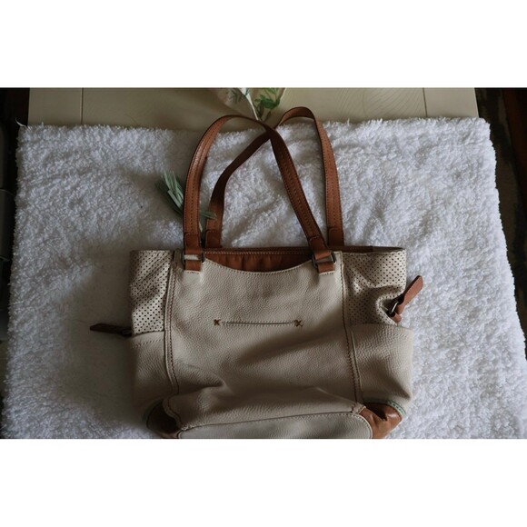 The Sak Shoulder Bag - Picture 3 of 6